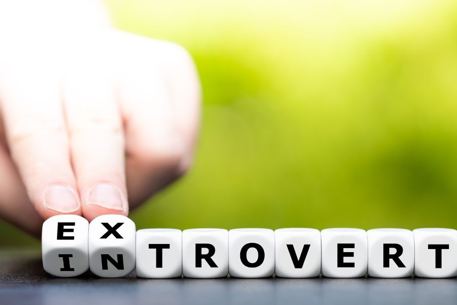 Remote Work for Introverts vs Extroverts